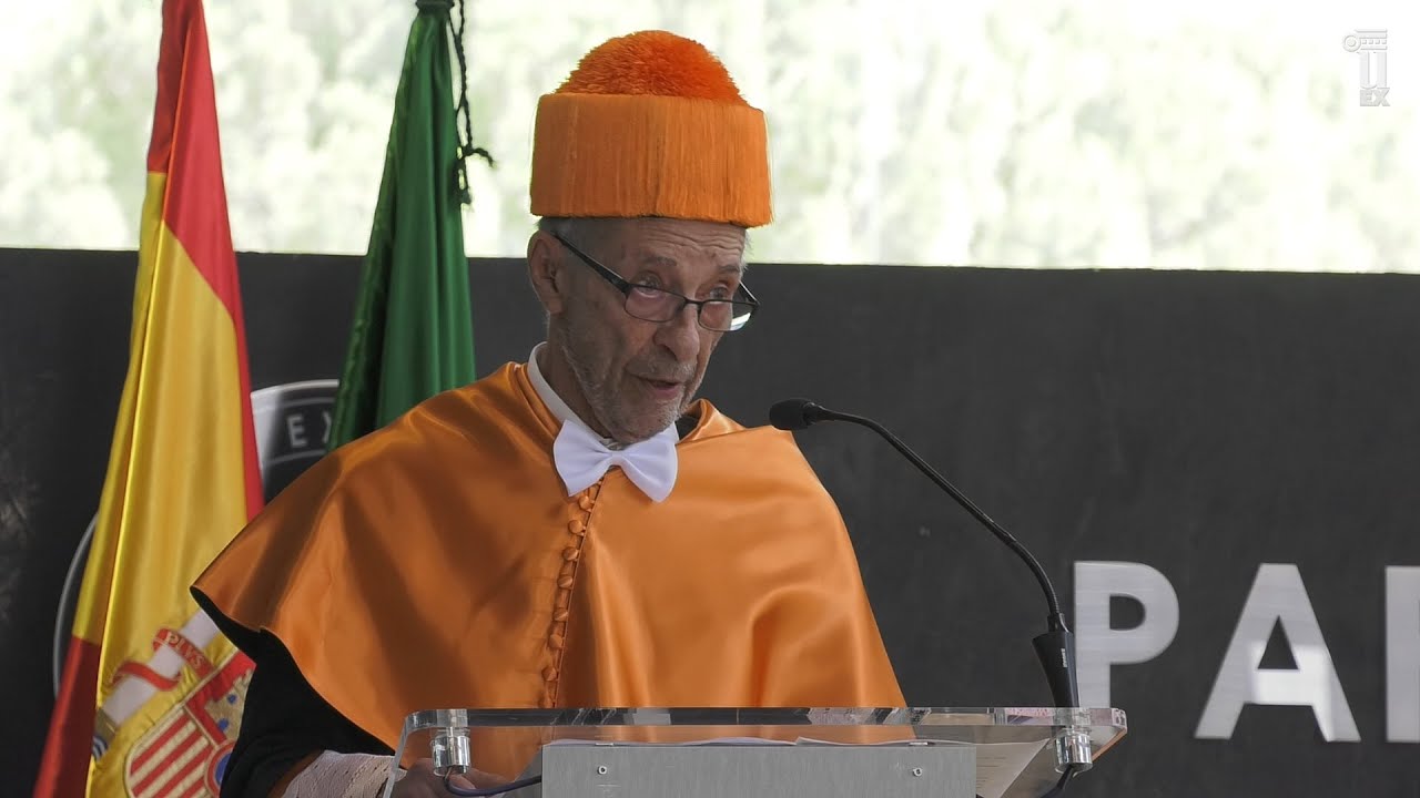 Investidura como Doctor Honoris Causa de D. Julio Segura Sánchez